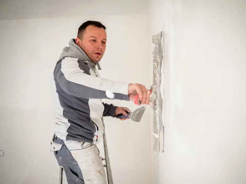 Villa Painting Service